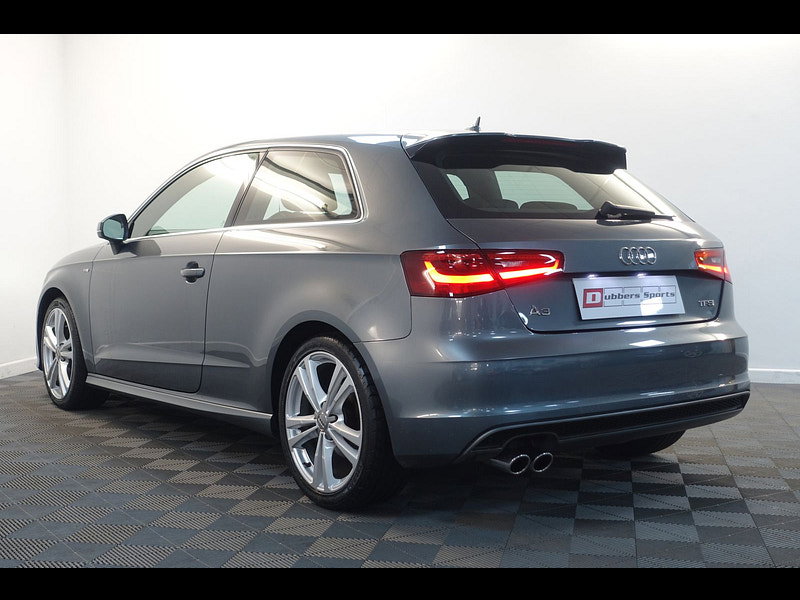Audi A3 1.8 TFSI S line Hatchback 3dr Petrol S Tronic Euro 5 (s/s) (180 ps)