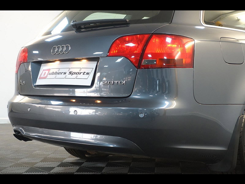 Audi A4 Avant 2.0 TDI S line Estate 5dr Diesel Manual (158 g/km, 138 bhp)