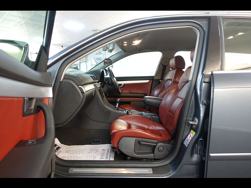Audi A4 Avant 2.0 TDI S line Estate 5dr Diesel Manual (158 g/km, 138 bhp)