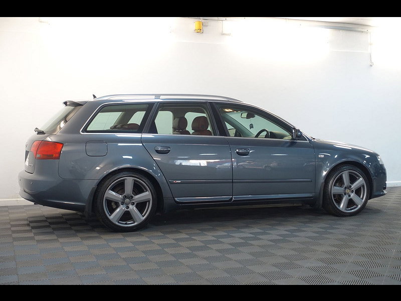 Audi A4 Avant 2.0 TDI S line Estate 5dr Diesel Manual (158 g/km, 138 bhp)