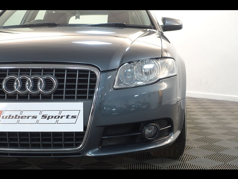 Audi A4 Avant 2.0 TDI S line Estate 5dr Diesel Manual (158 g/km, 138 bhp)