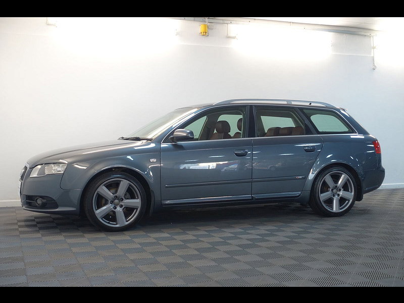 Audi A4 Avant 2.0 TDI S line Estate 5dr Diesel Manual (158 g/km, 138 bhp)