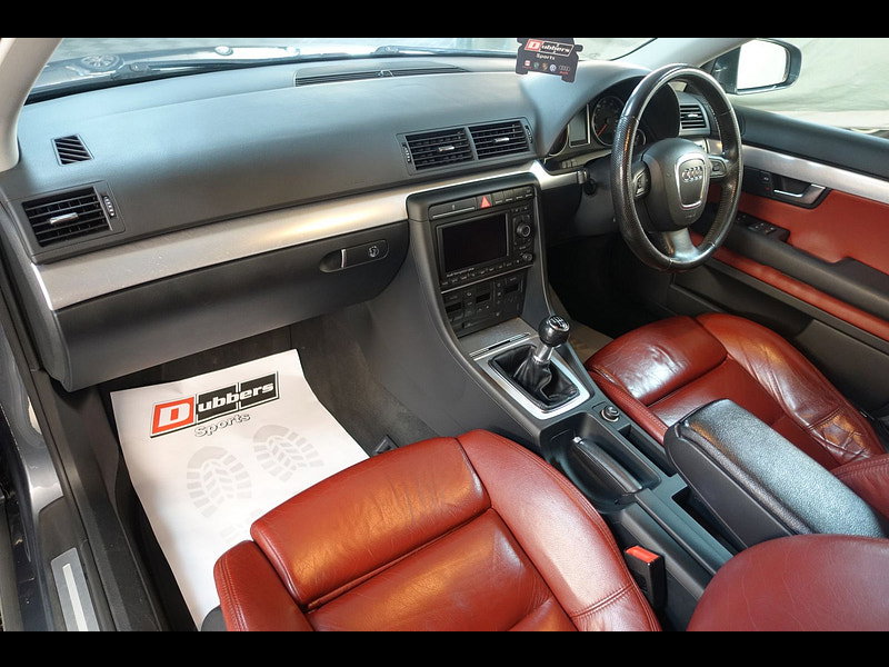Audi A4 Avant 2.0 TDI S line Estate 5dr Diesel Manual (158 g/km, 138 bhp)