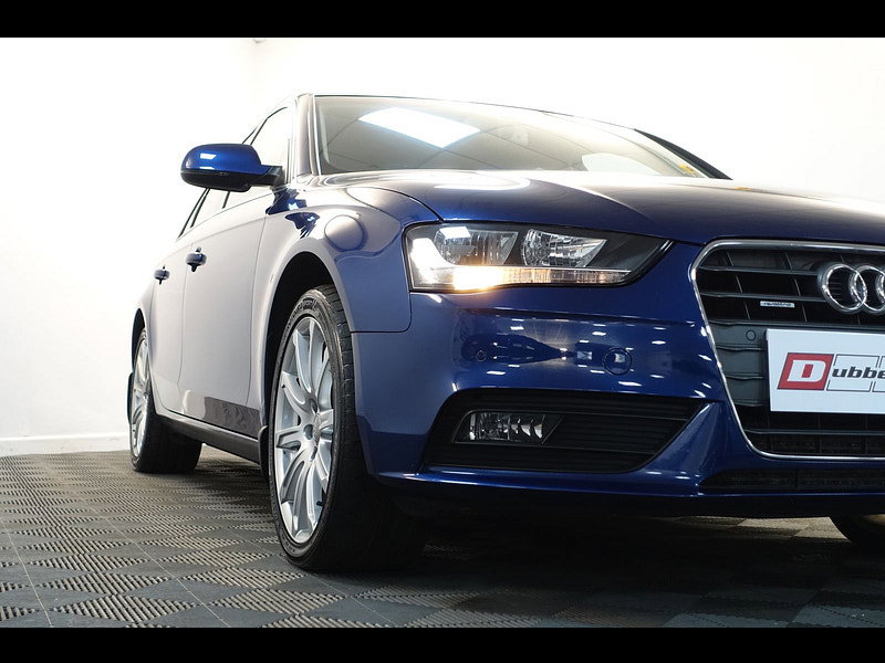 Audi A4 Avant 2.0 TDI SE Technik Estate 5dr Diesel S Tronic quattro Euro 5 (s/s) (177 ps)