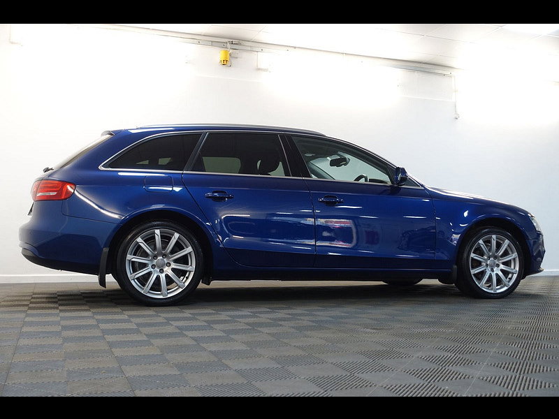 Audi A4 Avant 2.0 TDI SE Technik Estate 5dr Diesel S Tronic quattro Euro 5 (s/s) (177 ps)