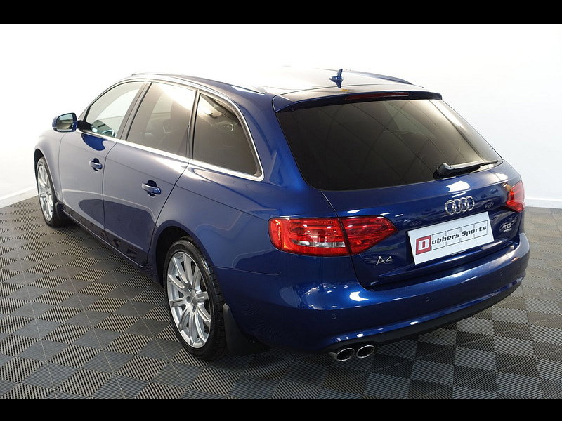Audi A4 Avant 2.0 TDI SE Technik Estate 5dr Diesel S Tronic quattro Euro 5 (s/s) (177 ps)