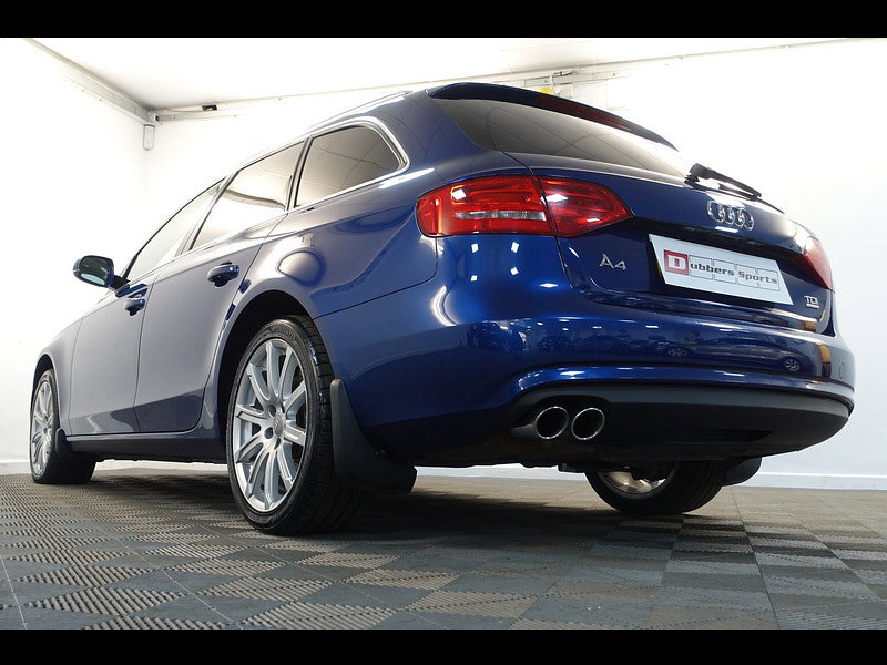 Audi A4 Avant 2.0 TDI SE Technik Estate 5dr Diesel S Tronic quattro Euro 5 (s/s) (177 ps)