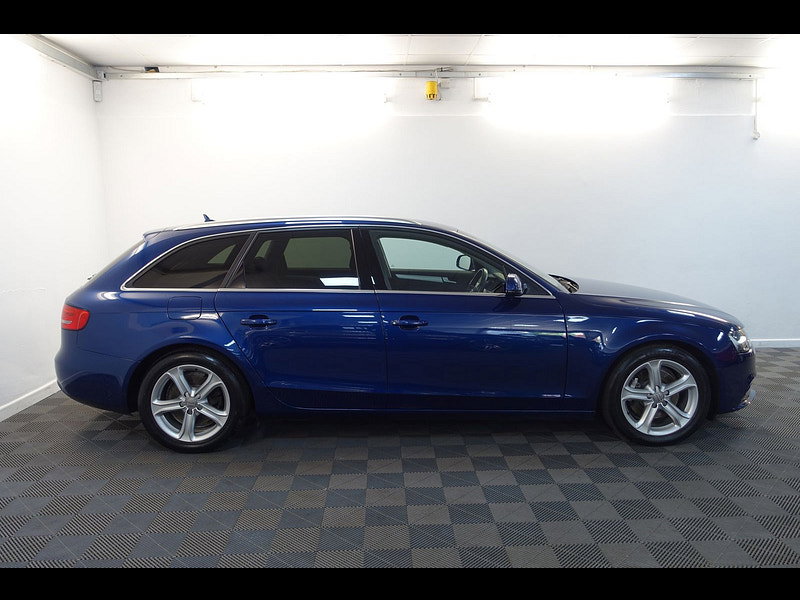 Audi A4 Avant 2.0 TDI ultra SE Technik Estate 5dr Diesel Manual Euro 6 (s/s) (163 ps)