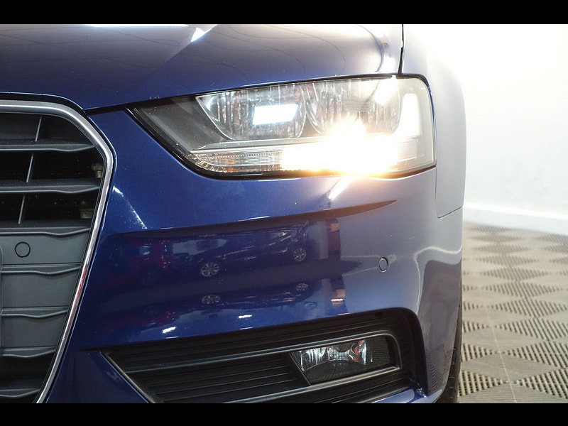 Audi A4 Avant 2.0 TDI ultra SE Technik Estate 5dr Diesel Manual Euro 6 (s/s) (163 ps)