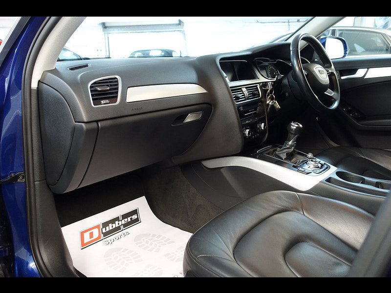 Audi A4 Avant 2.0 TDI ultra SE Technik Estate 5dr Diesel Manual Euro 6 (s/s) (163 ps)