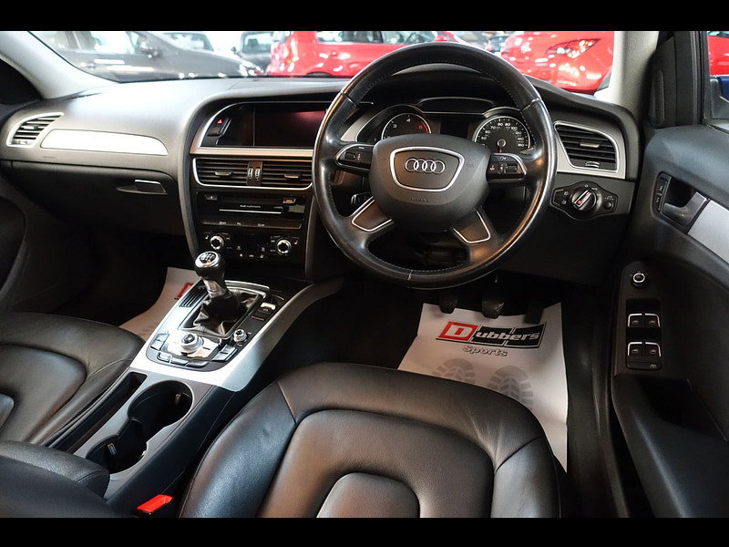 Audi A4 Avant 2.0 TDI ultra SE Technik Estate 5dr Diesel Manual Euro 6 (s/s) (163 ps)