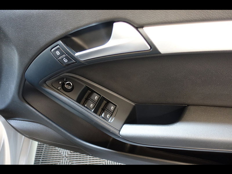 Audi A5 Cabriolet 3.0 TDI V6 S line Convertible 2dr Diesel S Tronic quattro Euro 5 (240 ps)