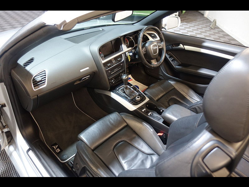 Audi A5 Cabriolet 3.0 TDI V6 S line Convertible 2dr Diesel S Tronic quattro Euro 5 (240 ps)
