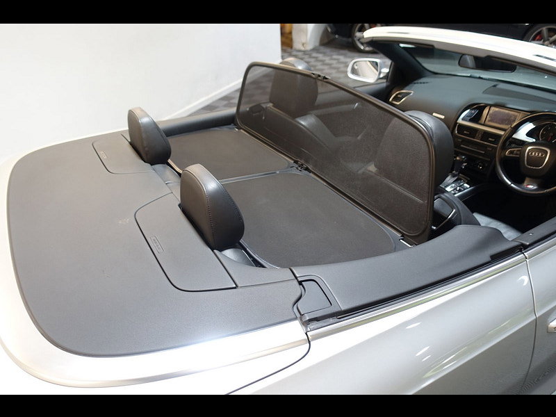 Audi A5 Cabriolet 3.0 TDI V6 S line Convertible 2dr Diesel S Tronic quattro Euro 5 (240 ps)