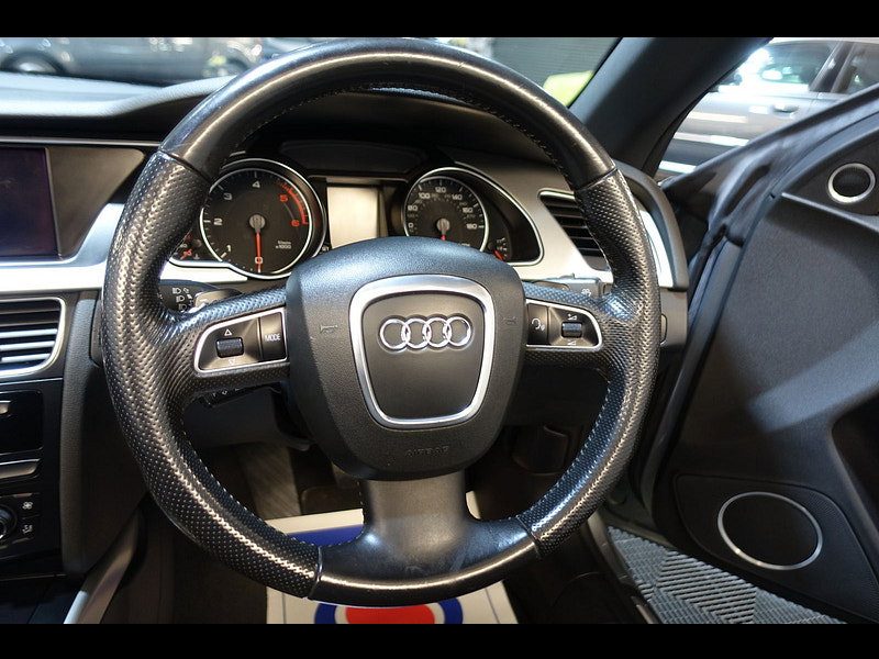 Audi A5 Cabriolet 3.0 TDI V6 SE Convertible 2dr Diesel S Tronic quattro Euro 5 (240 ps)