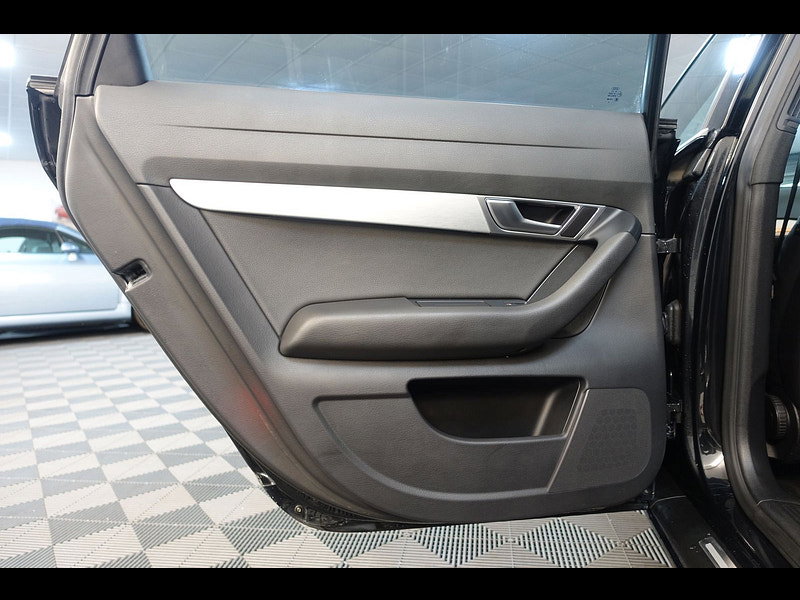 Audi A6 Avant 3.0 TDI V6 Le Mans Estate 5dr Diesel Tiptronic quattro Euro 5 (240 ps)
