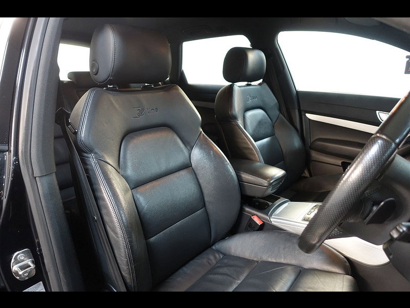 Audi A6 Avant 3.0 TDI V6 Le Mans Estate 5dr Diesel Tiptronic quattro Euro 5 (240 ps)