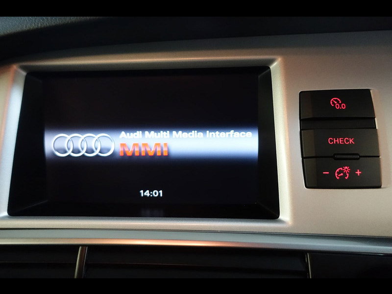 Audi A6 Avant 3.0 TDI V6 Le Mans Estate 5dr Diesel Tiptronic quattro Euro 5 (240 ps)