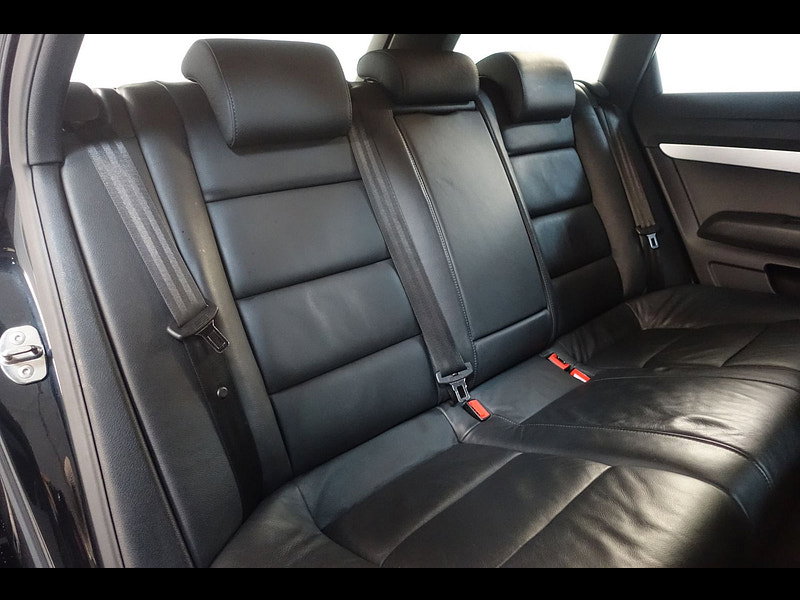 Audi A6 Avant 3.0 TDI V6 Le Mans Estate 5dr Diesel Tiptronic quattro Euro 5 (240 ps)