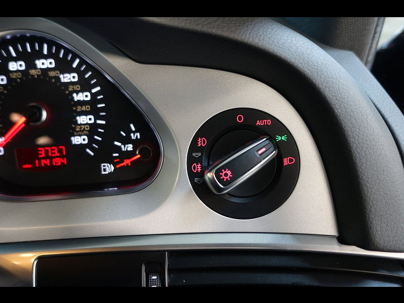 Audi A6 Avant 3.0 TDI V6 Le Mans Estate 5dr Diesel Tiptronic quattro Euro 5 (240 ps)