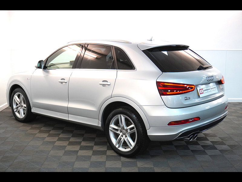 Audi Q3 s line auto petrol