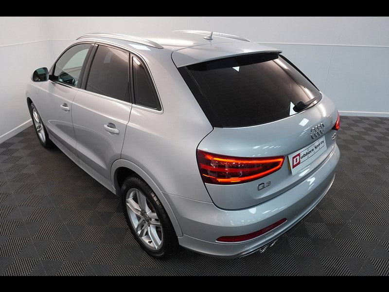 Audi Q3 s line auto petrol