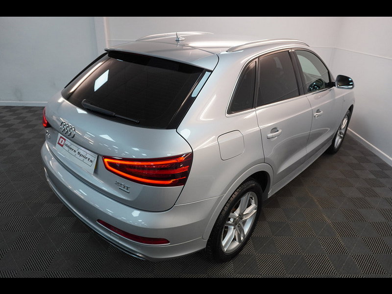 Audi Q3 s line auto petrol