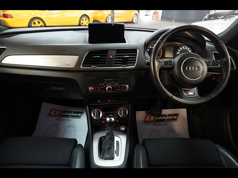 Audi Q3 s line auto petrol