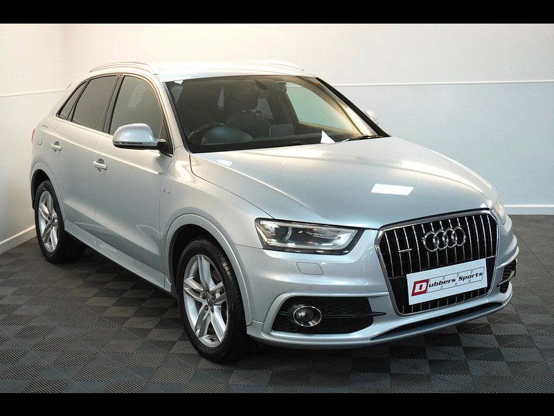 Audi Q3 s line auto petrol