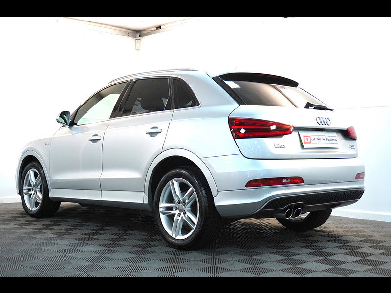 Audi Q3 s line auto petrol