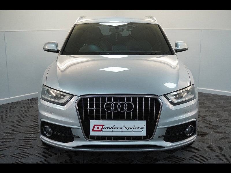 Audi Q3 s line auto petrol