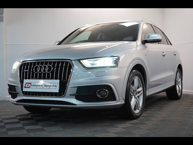 Audi Q3 s line auto petrol