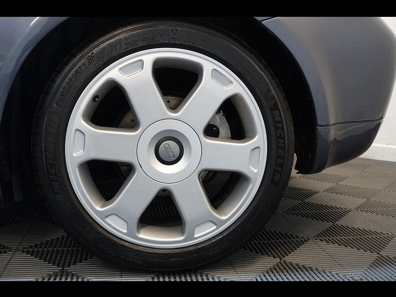Audi S3 1.8 Hatchback 3dr Petrol Manual quattro (223 g/km, 210 bhp)