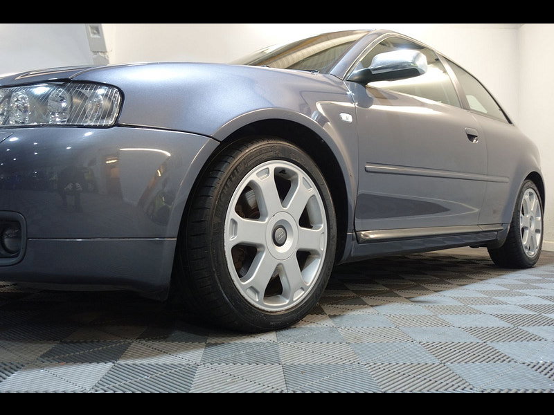 Audi S3 1.8 Hatchback 3dr Petrol Manual quattro (223 g/km, 210 bhp)