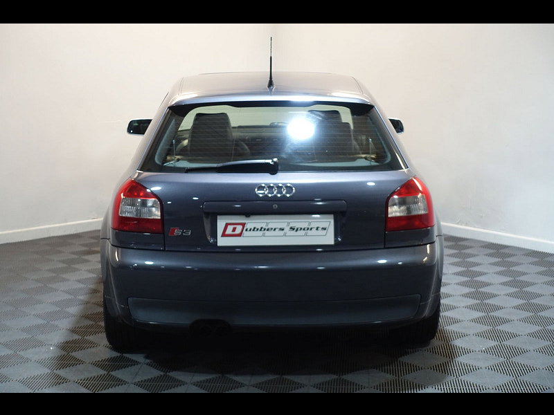Audi S3 1.8 Hatchback 3dr Petrol Manual quattro (223 g/km, 210 bhp)