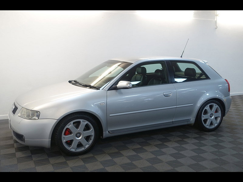 Audi S3 1.8 Hatchback 3dr Petrol Manual quattro (223 g/km, 225 bhp)