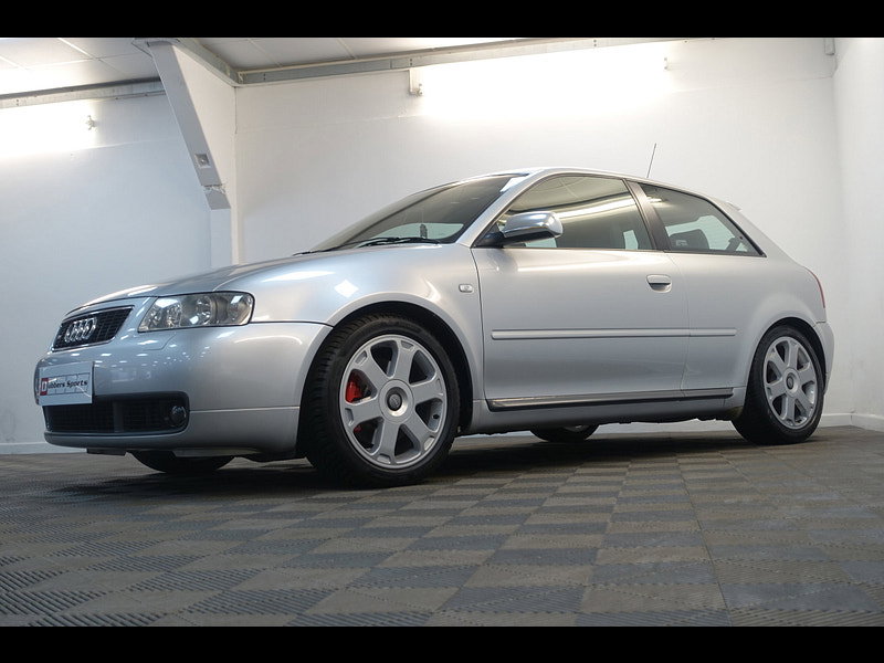 Audi S3 1.8 Hatchback 3dr Petrol Manual quattro (223 g/km, 225 bhp)