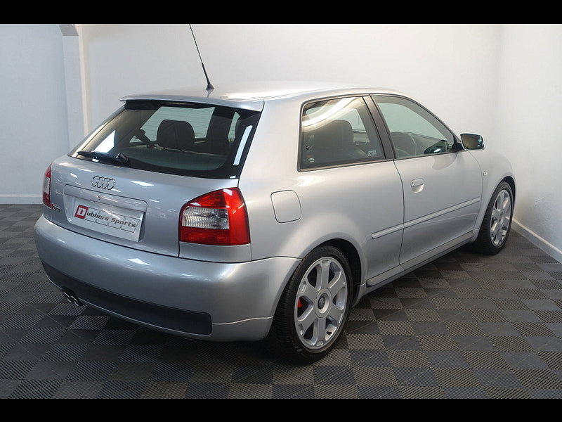 Audi S3 1.8 Hatchback 3dr Petrol Manual quattro (223 g/km, 225 bhp)