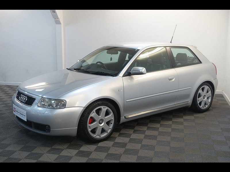 Audi S3 1.8 Hatchback 3dr Petrol Manual quattro (223 g/km, 225 bhp)