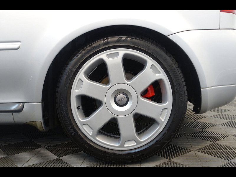 Audi S3 1.8 Hatchback 3dr Petrol Manual quattro (223 g/km, 225 bhp)
