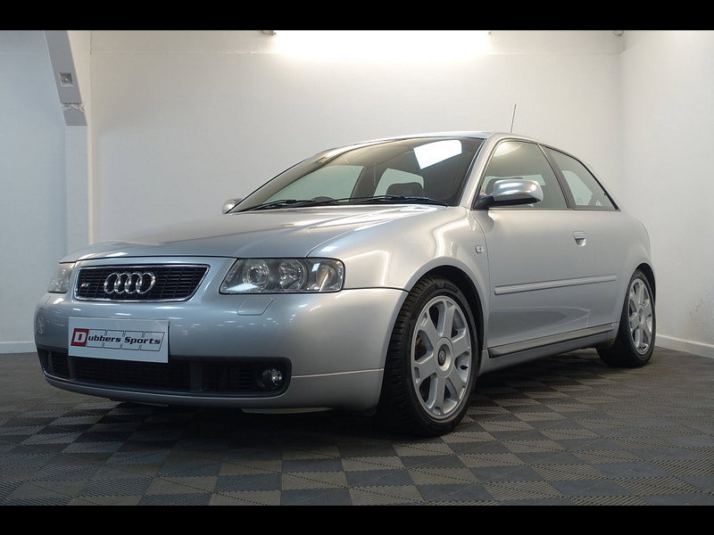 Audi S3 1.8 Hatchback 3dr Petrol Manual quattro (223 g/km, 225 bhp)