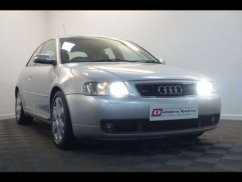 Audi S3 1.8 Hatchback 3dr Petrol Manual quattro (223 g/km, 225 bhp)