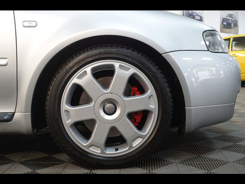 Audi S3 1.8 Hatchback 3dr Petrol Manual quattro (223 g/km, 225 bhp)