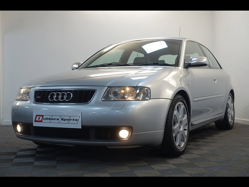 Audi S3 1.8 Hatchback 3dr Petrol Manual quattro (223 g/km, 225 bhp)