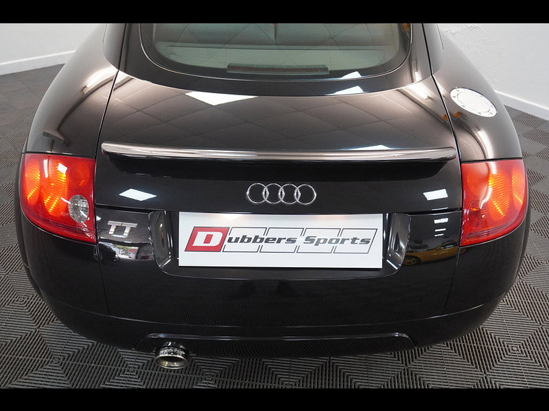 Audi TT 1.8 Coupe 2dr Petrol Auto (218 g/km, 180 bhp)