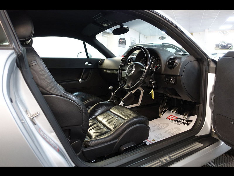 Audi TT 1.8T Coupe 2dr Petrol Manual quattro (226 g/km, 225 bhp)