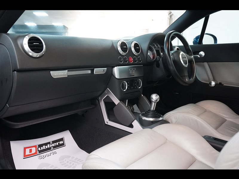 Audi TT 1.8T Coupe 2dr Petrol Manual quattro (226 g/km, 225 bhp)