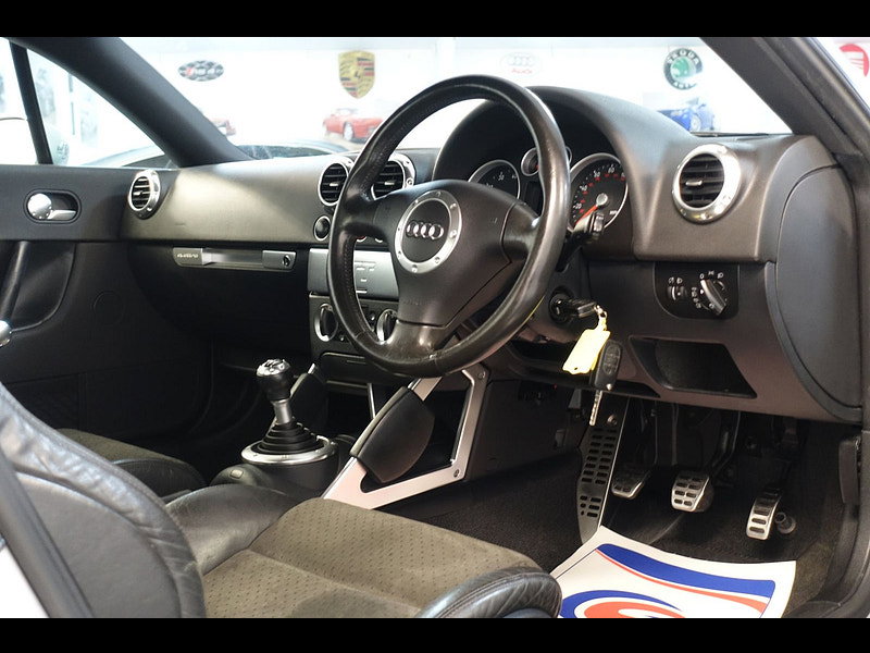 Audi TT 1.8T Coupe 2dr Petrol Manual quattro (228 g/km, 180 bhp)