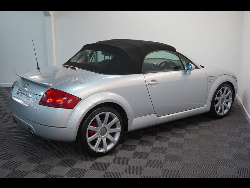 Audi TT 1.8T Roadster 2dr Petrol Manual quattro (228 g/km, 225 bhp)