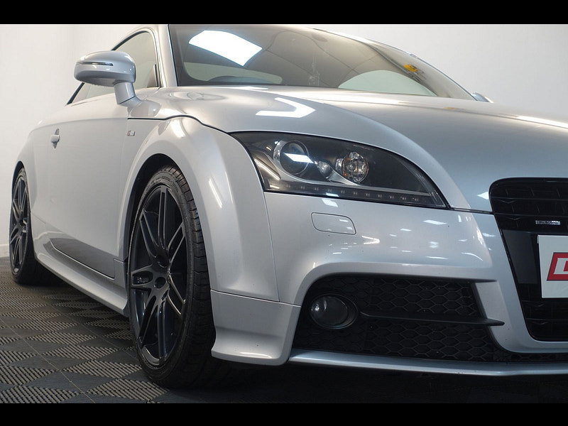 Audi TT 2.0 TDI Black Edition Coupe 3dr Diesel Manual quattro Euro 5 (170 ps)